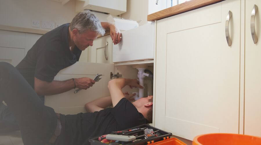 Ceiling Pipe Leak Fix in Ida, MI
